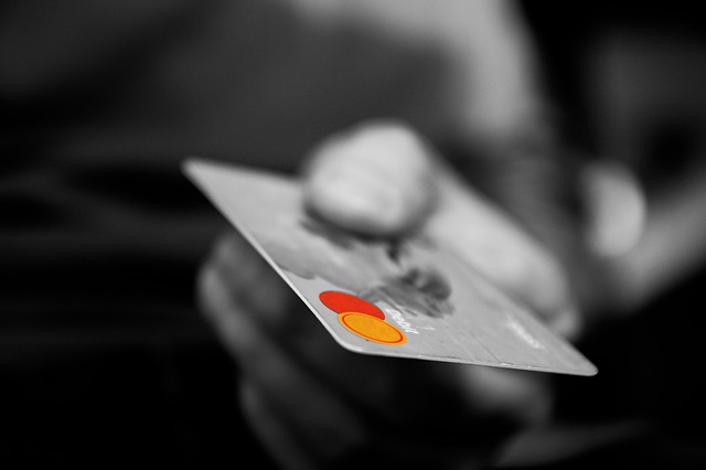 http://pixabay.com/en/money-card-business-credit-card-256315/